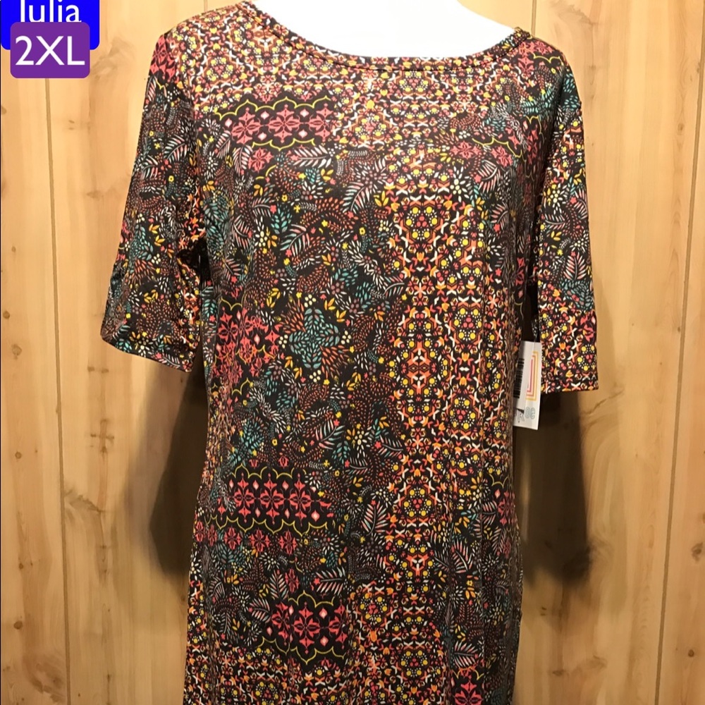 LuLaRoe Julia